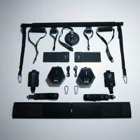 Dubbelkit med två BOLDR kabelmaskiner och tillbehör uppställda på plan yta